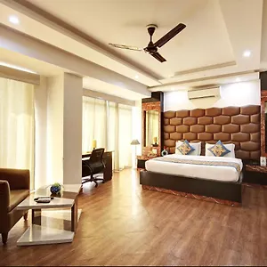 Grand Manor India